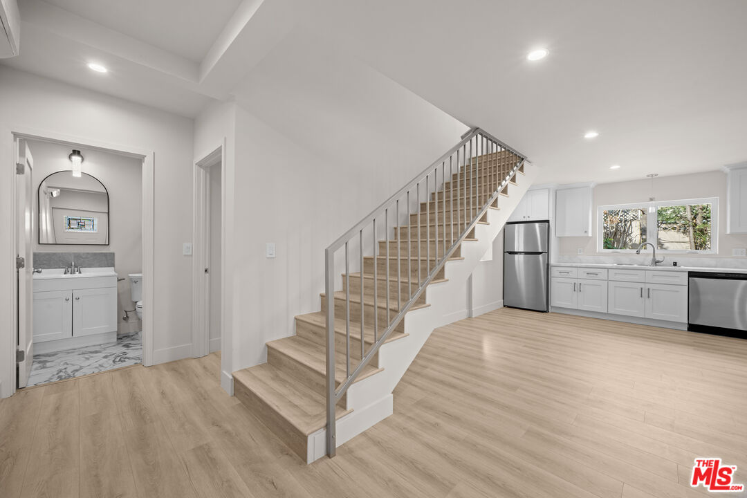 1507 Edris Dr Unit: ADU