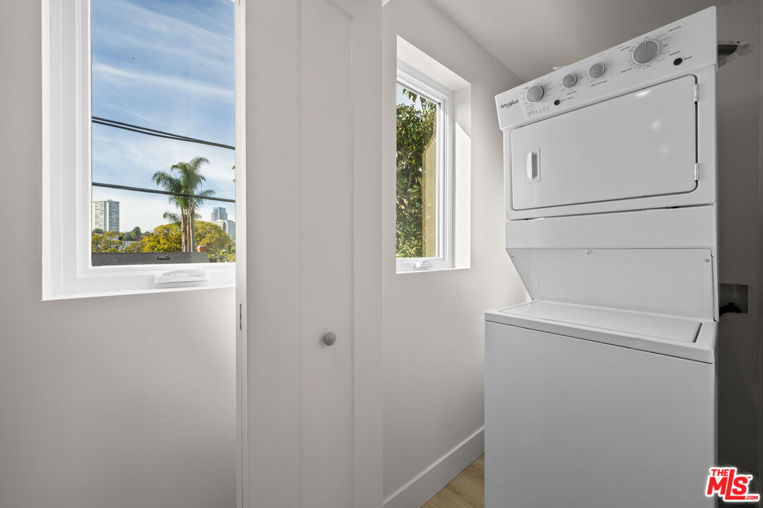 1507 Edris Dr Unit: ADU