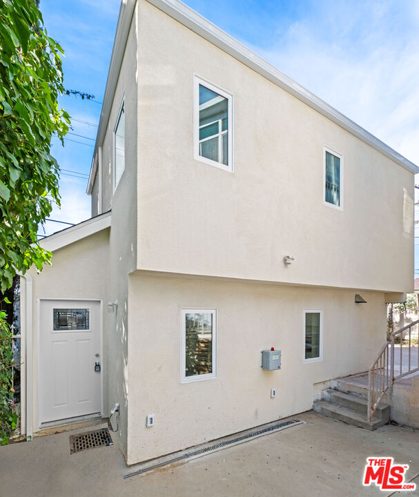 1507 Edris Dr Unit: ADU