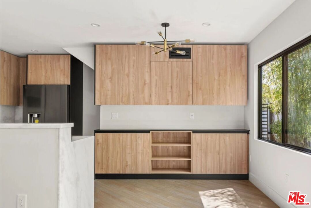 1450 S Crescent Heights Blvd Unit: 1/2