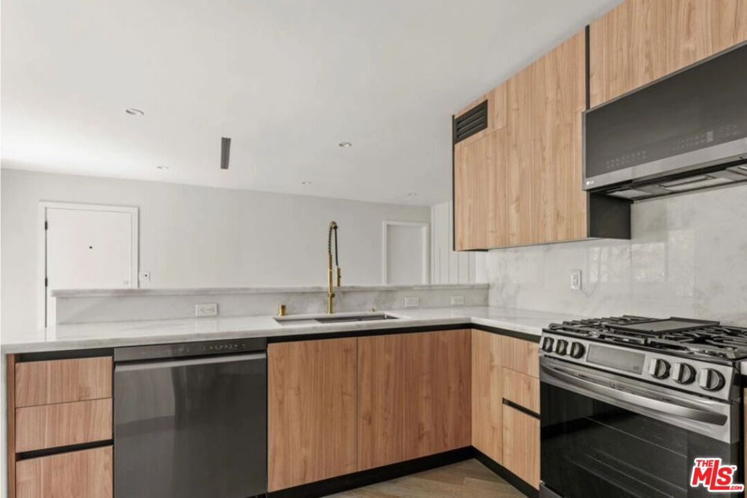 1450 S Crescent Heights Blvd Unit: 1/2