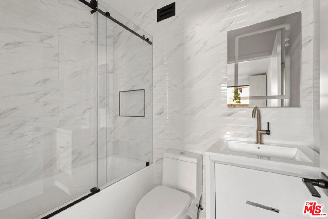 1450 S Crescent Heights Blvd Unit: 1/2