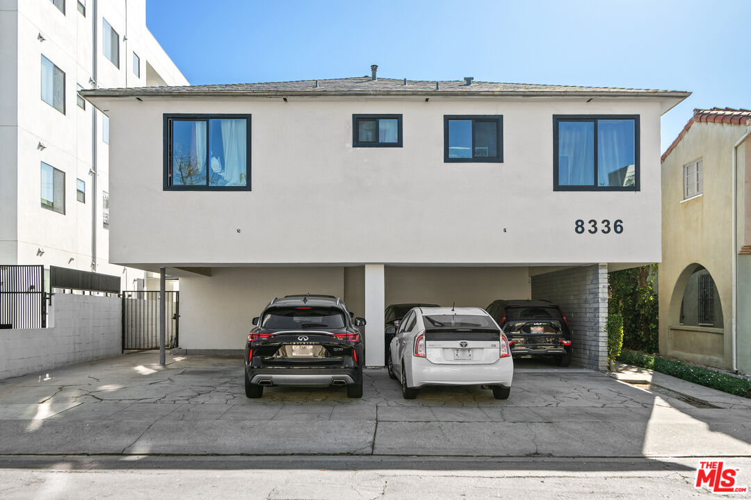 8336 Blackburn Ave Unit: Unit 7