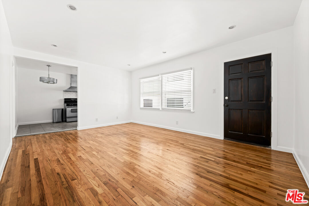 502 Smithwood Dr Unit: 1/4