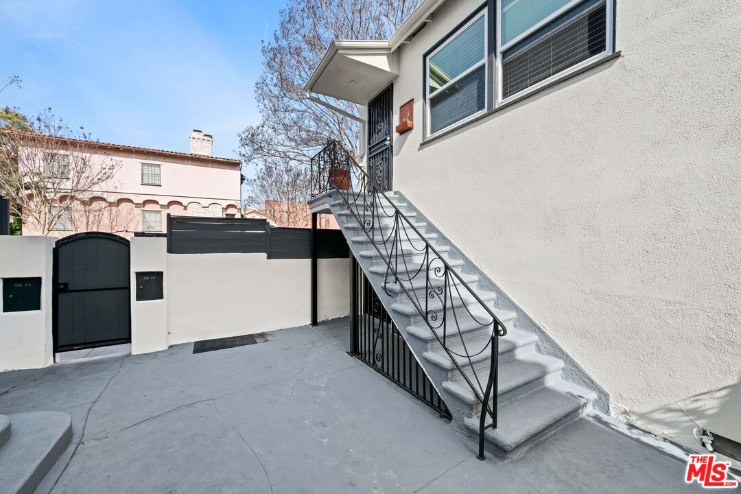 502 Smithwood Dr Unit: 1/4