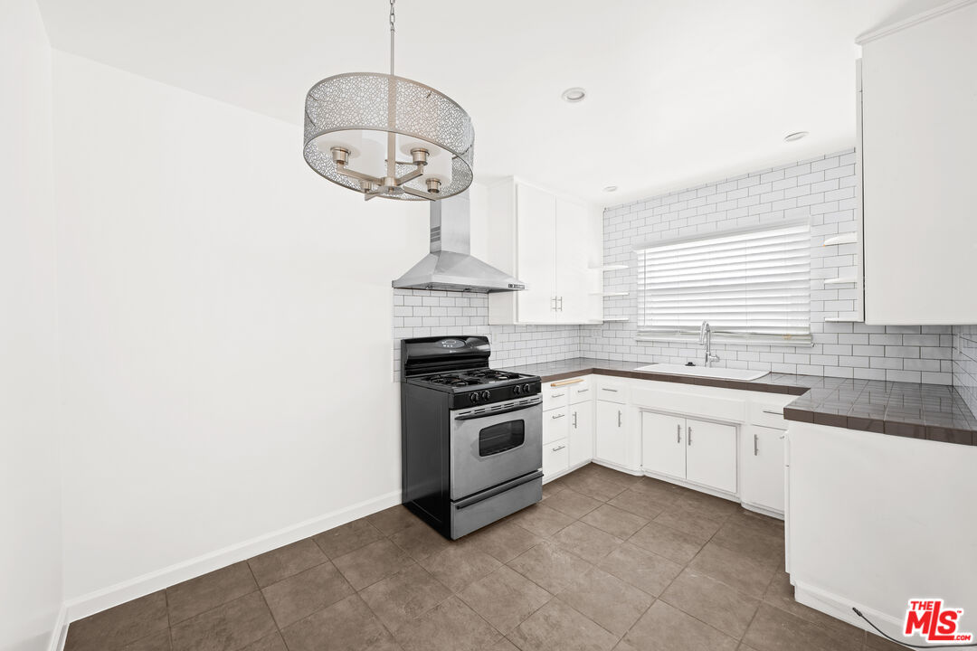 502 Smithwood Dr Unit: 1/4