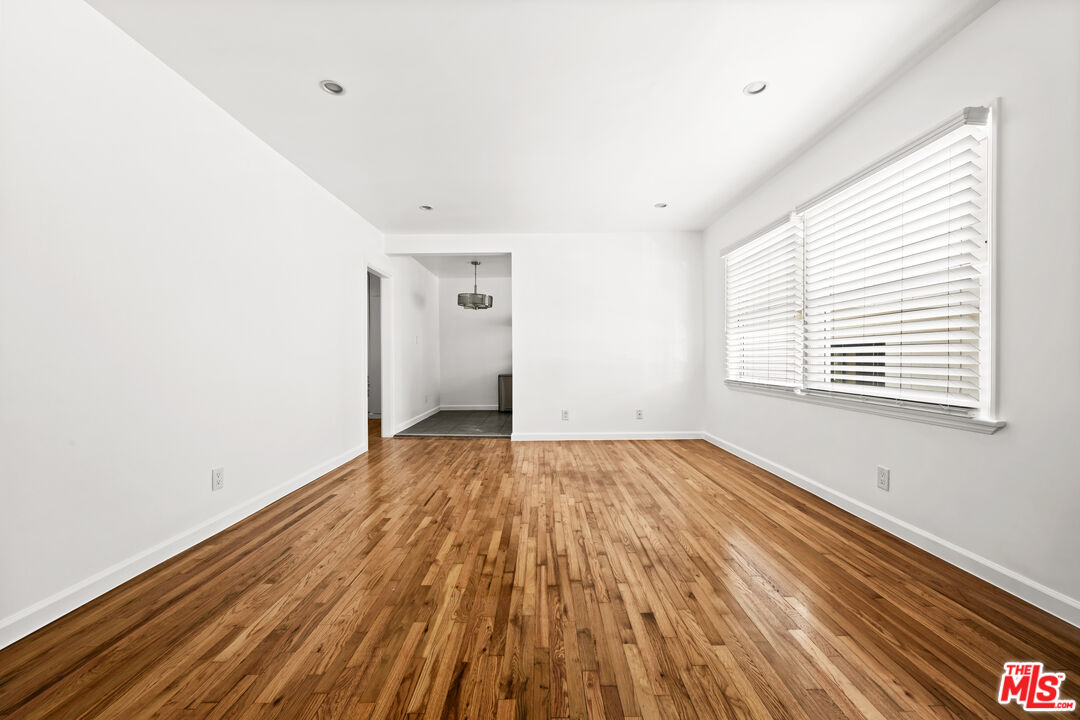 502 Smithwood Dr Unit: 1/4