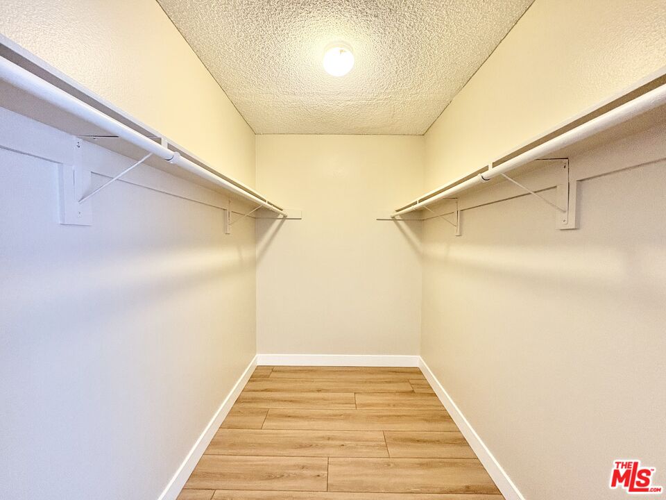 6202 Fulton Ave Unit: Unit 101