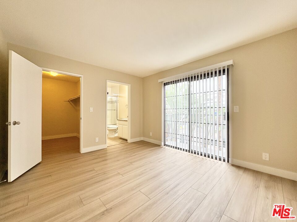 6202 Fulton Ave Unit: Unit 101