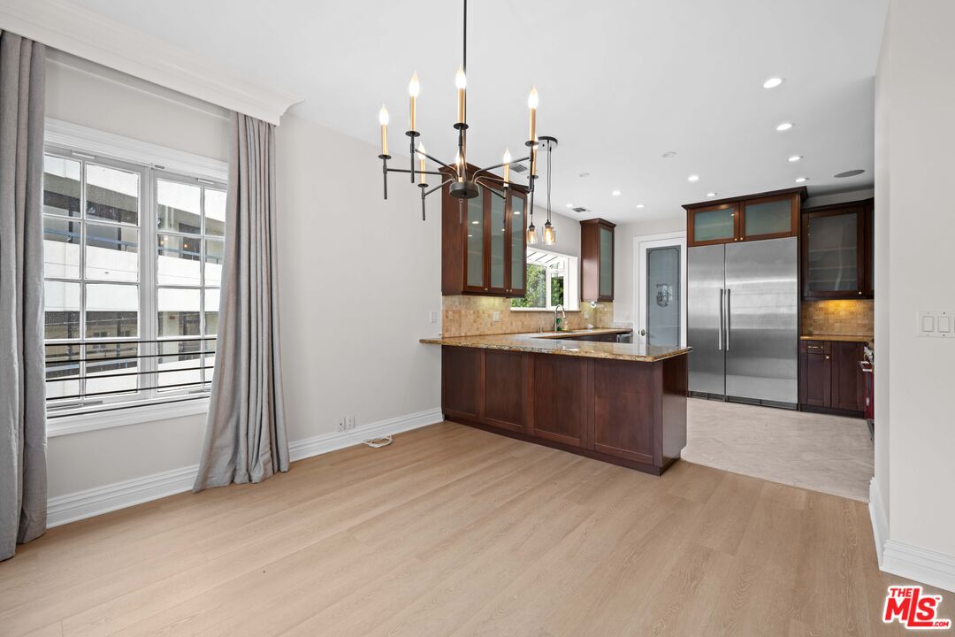 420 S Beverwil Dr Unit: B