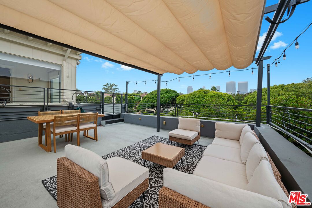 420 S Beverwil Dr Unit: B