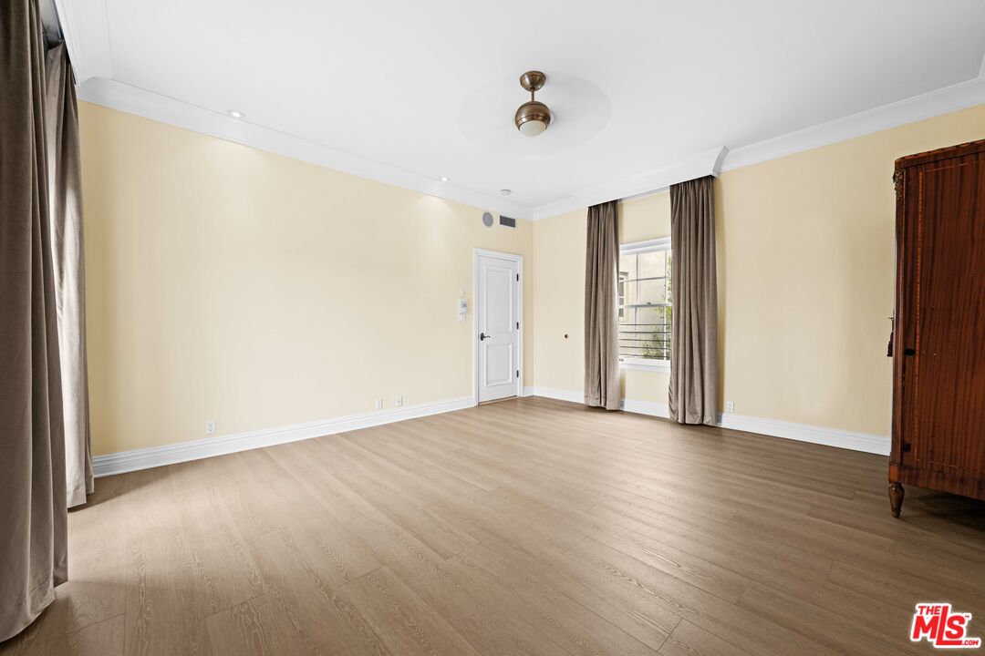 420 S Beverwil Dr Unit: B