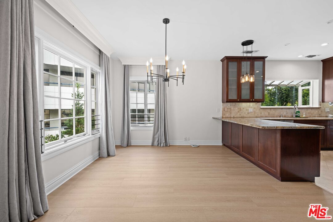 420 S Beverwil Dr Unit: B