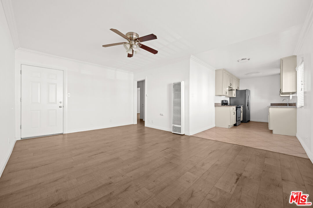 1032 S Bedford St Unit: 3