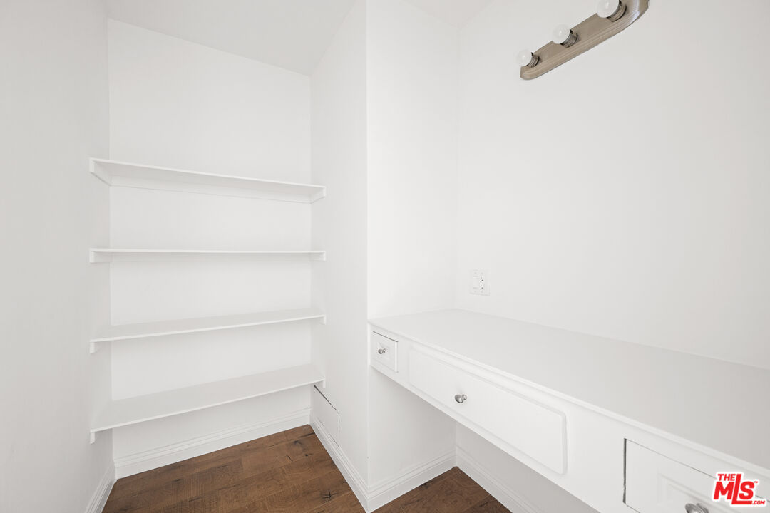 1032 S Bedford St Unit: 3