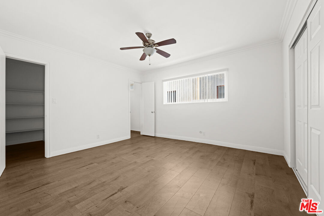 1032 S Bedford St Unit: 3