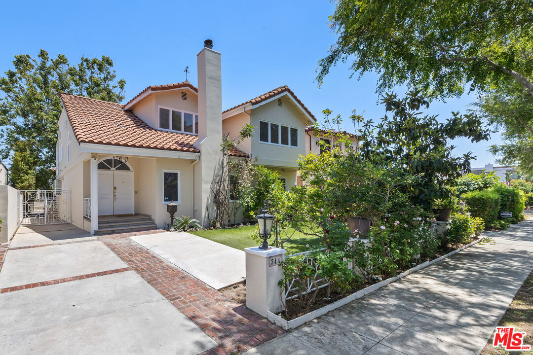 244 S Almont Dr