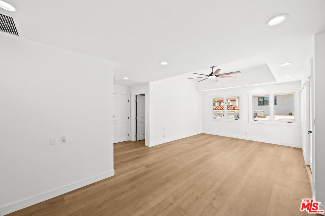 244 S Almont Dr
