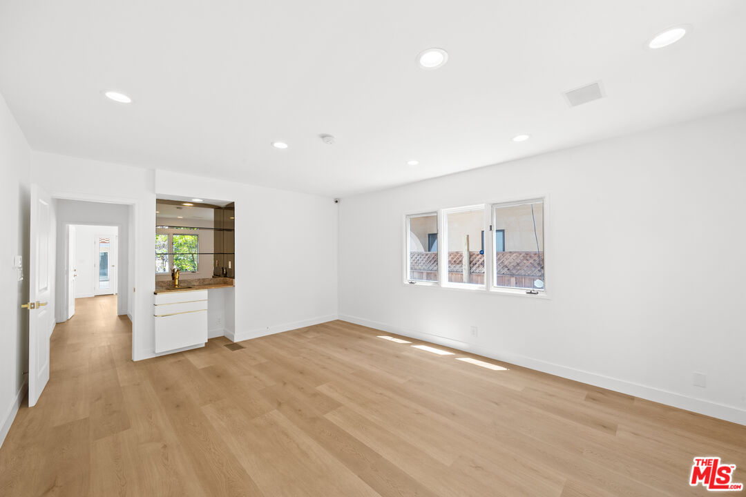 244 S Almont Dr