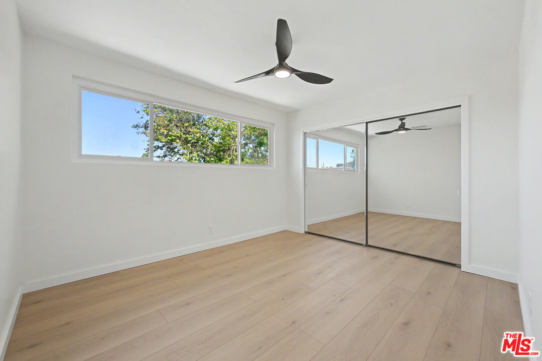 1445 S Sherbourne Dr Unit: 15