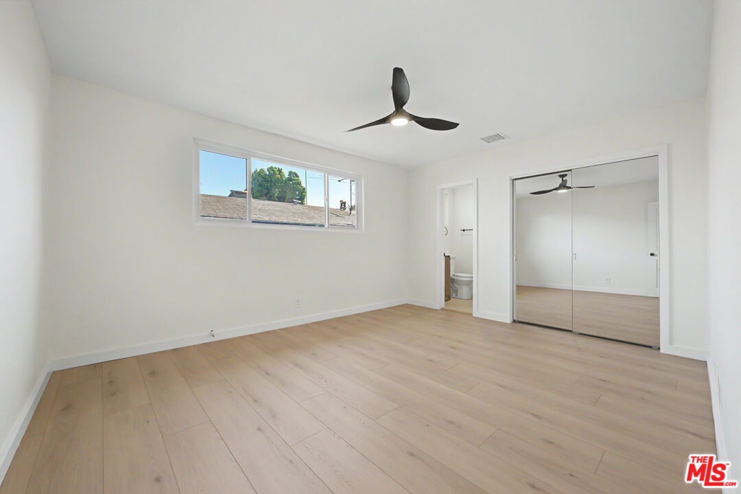 1445 S Sherbourne Dr Unit: 15
