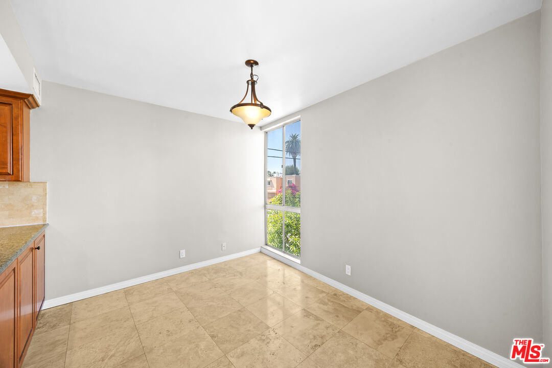8638 Cashio St Unit: 8