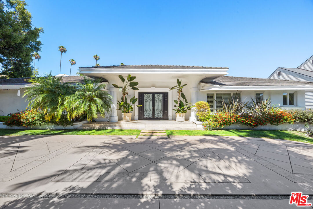 716 N Beverly Dr