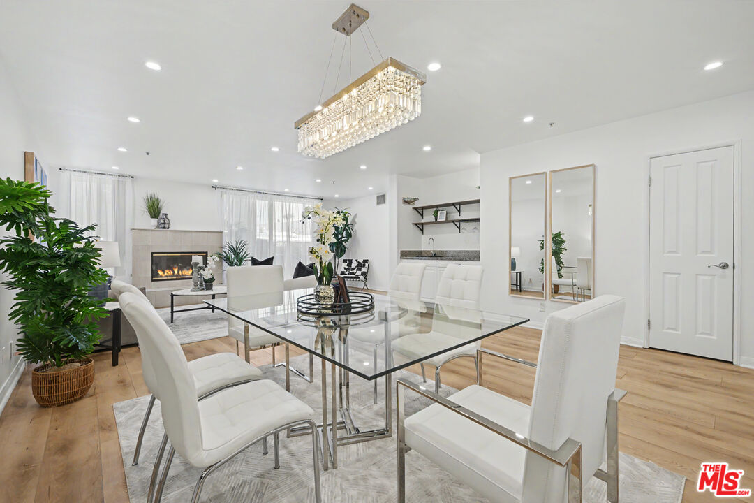 8559 ALCOTT ST Unit: 104