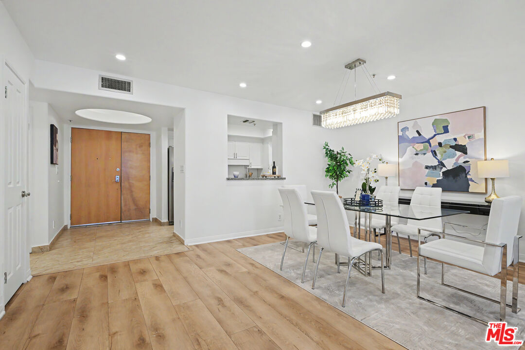 8559 ALCOTT ST Unit: 104