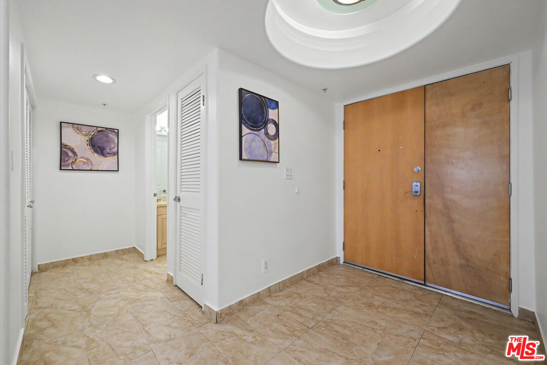 8559 ALCOTT ST Unit: 104
