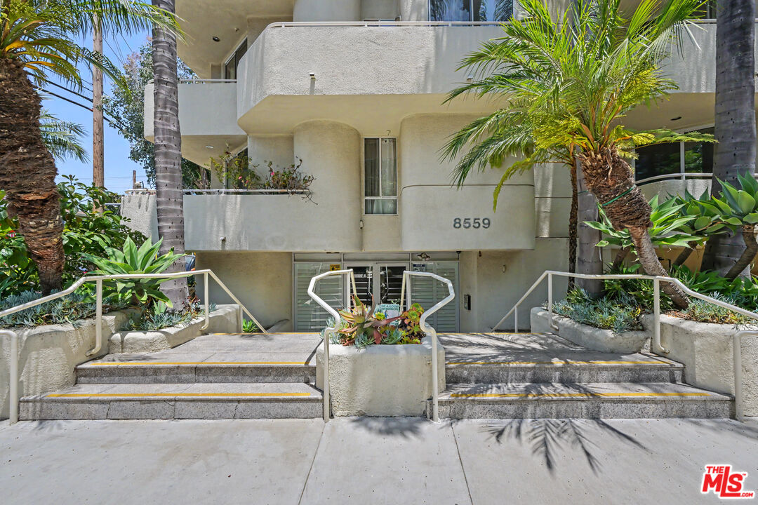 8559 ALCOTT ST Unit: 104