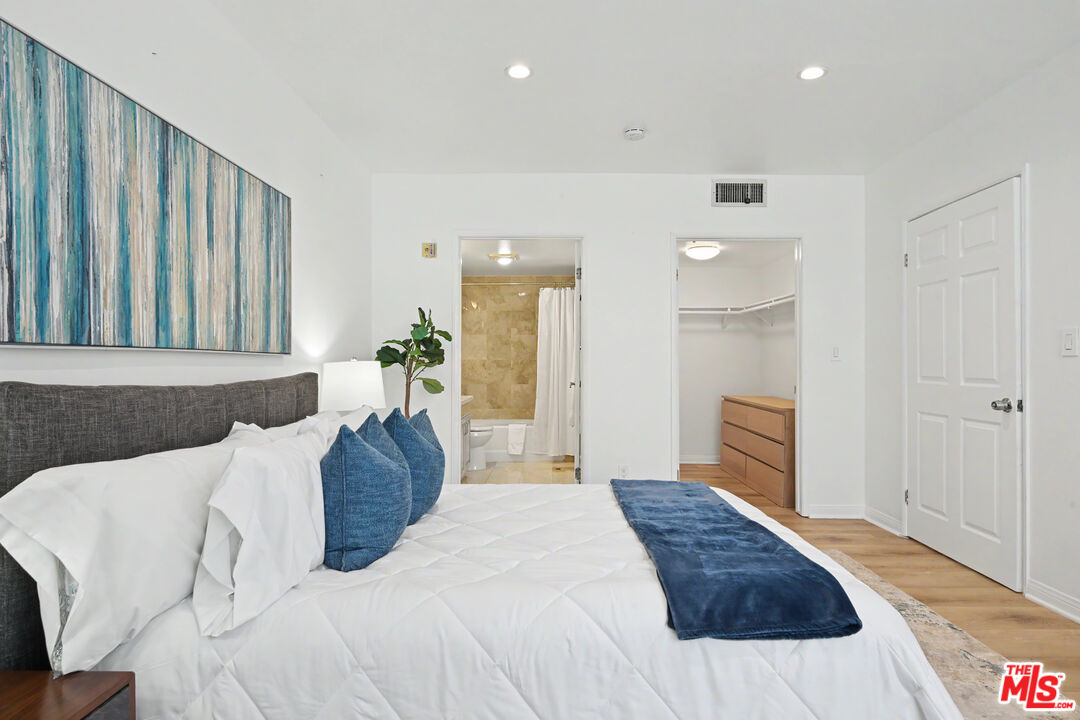8559 ALCOTT ST Unit: 104
