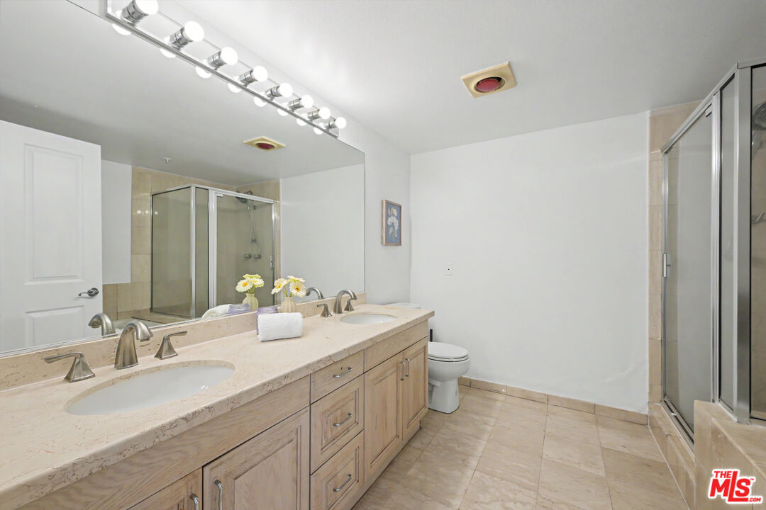 8559 ALCOTT ST Unit: 104