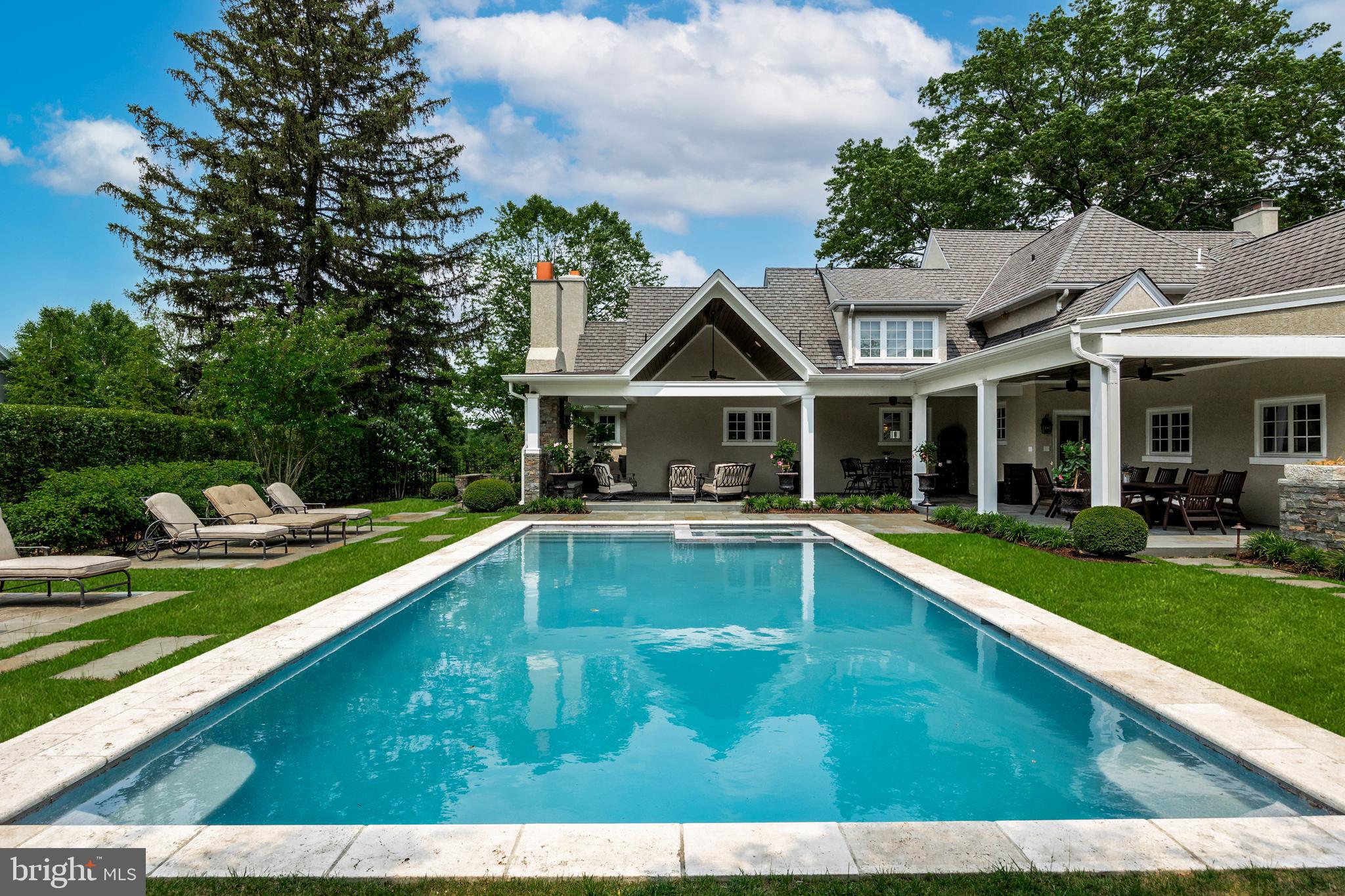 1103 Golf Rd