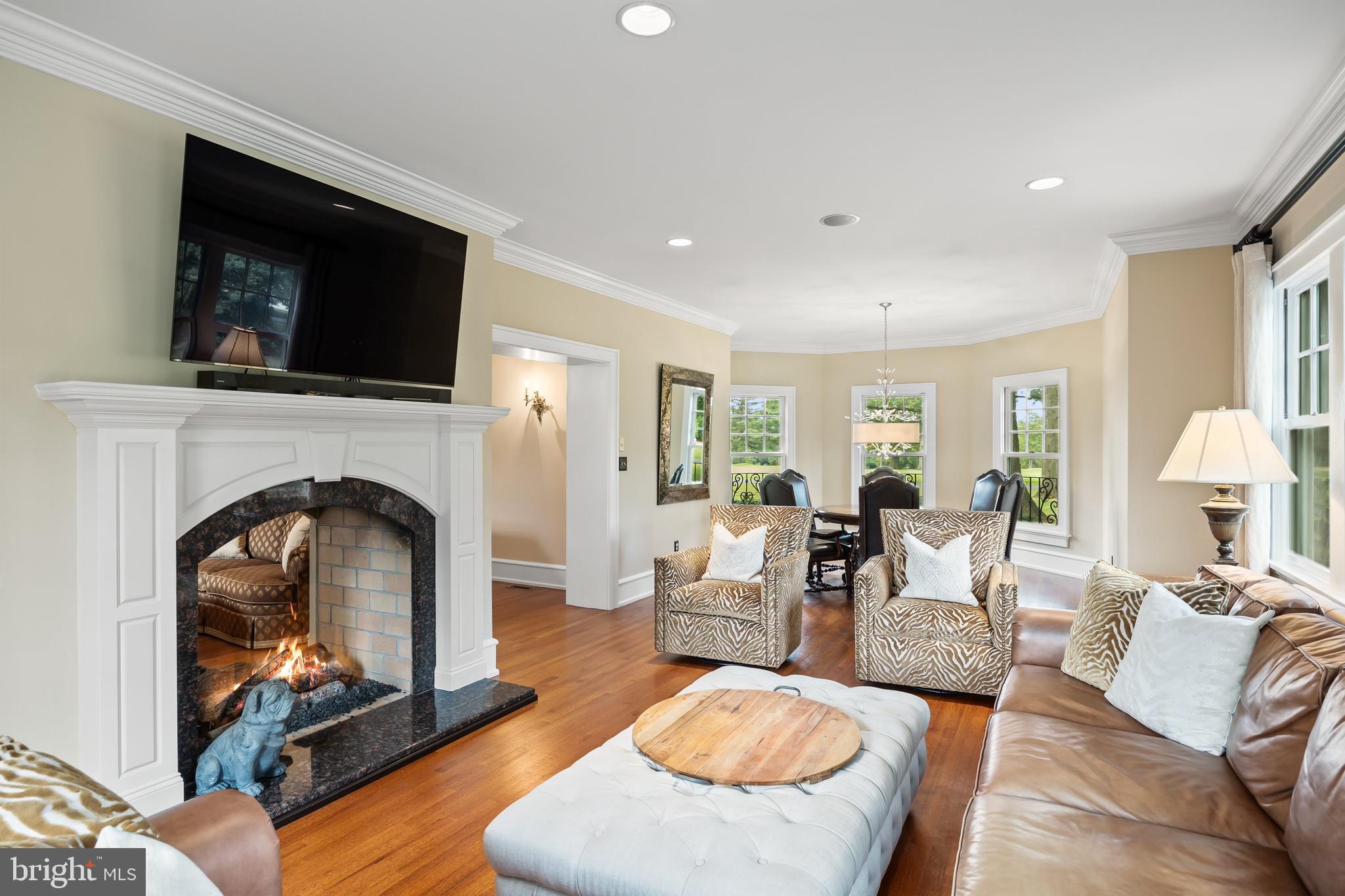 1103 Golf Rd