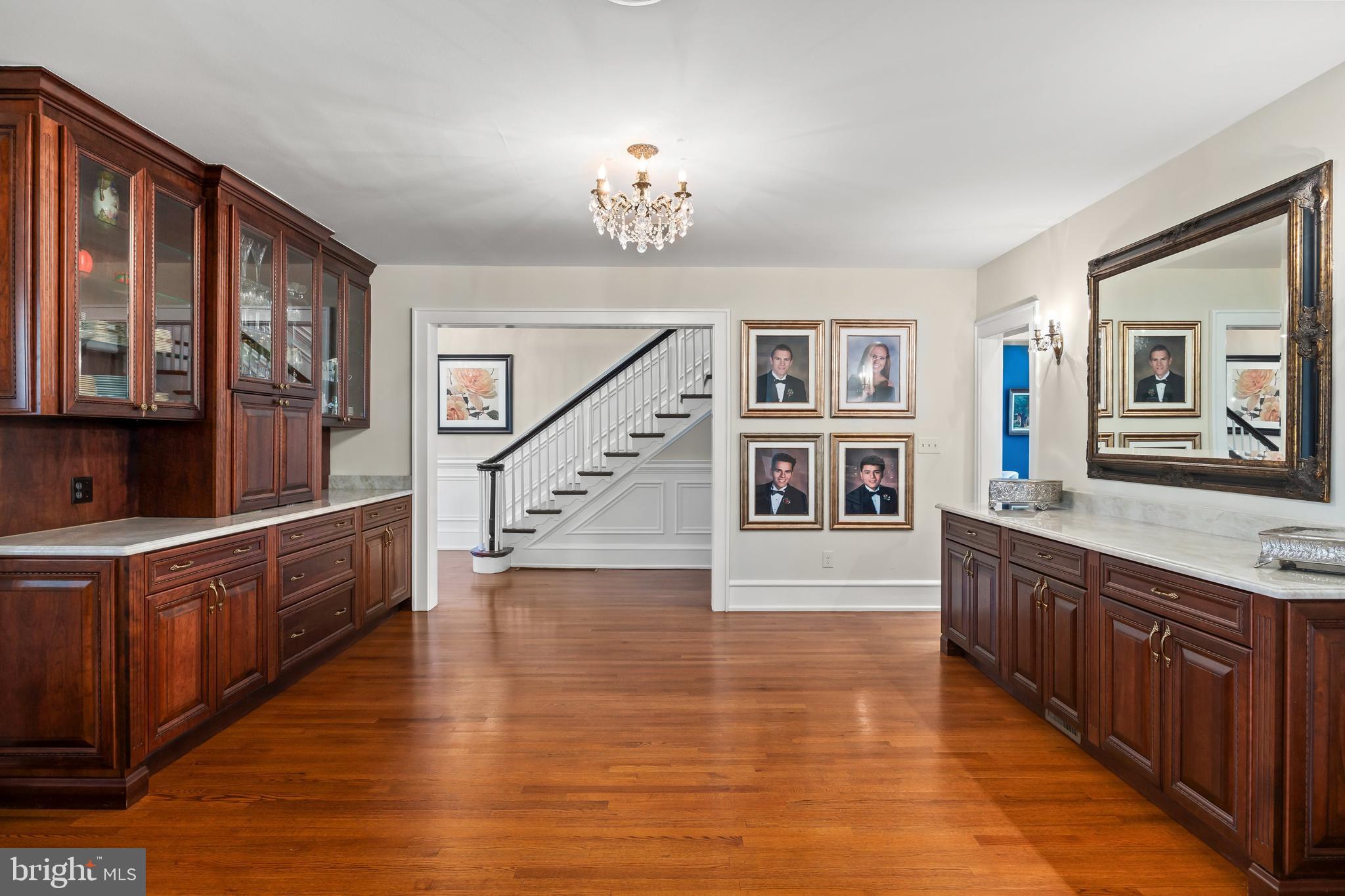 1103 Golf Rd