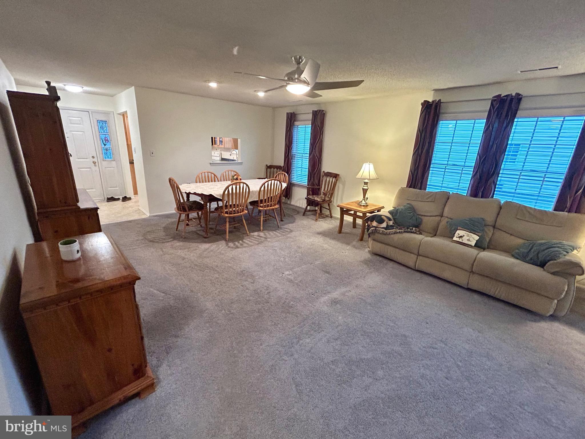 12 Gretna Ct