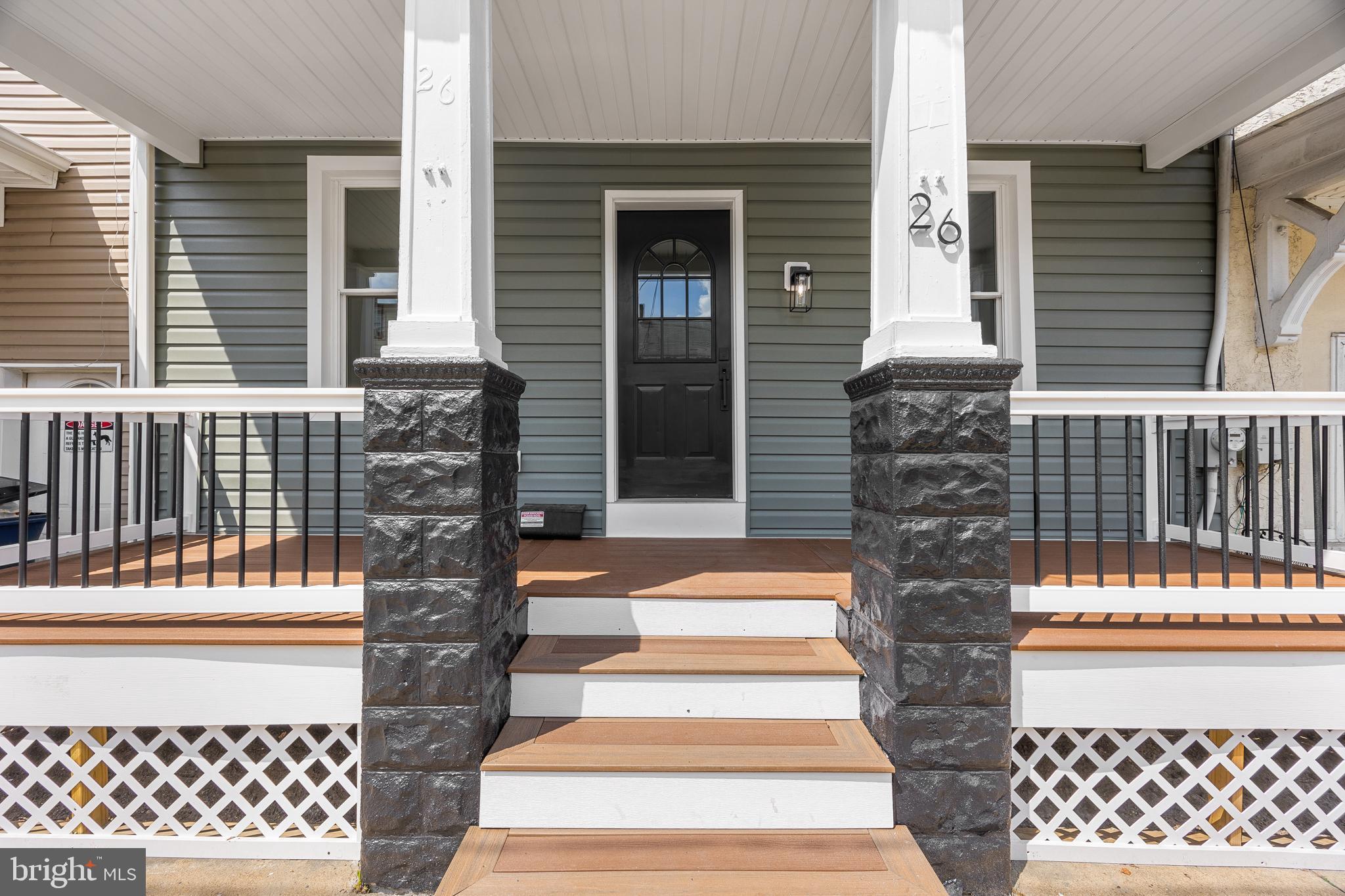 26 Pine St
