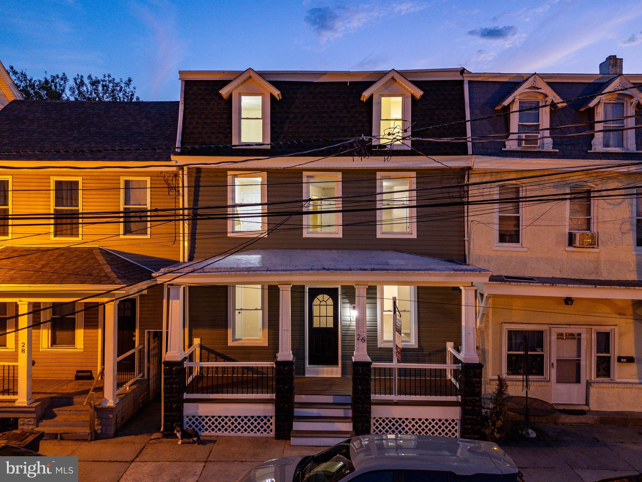 26 Pine St
