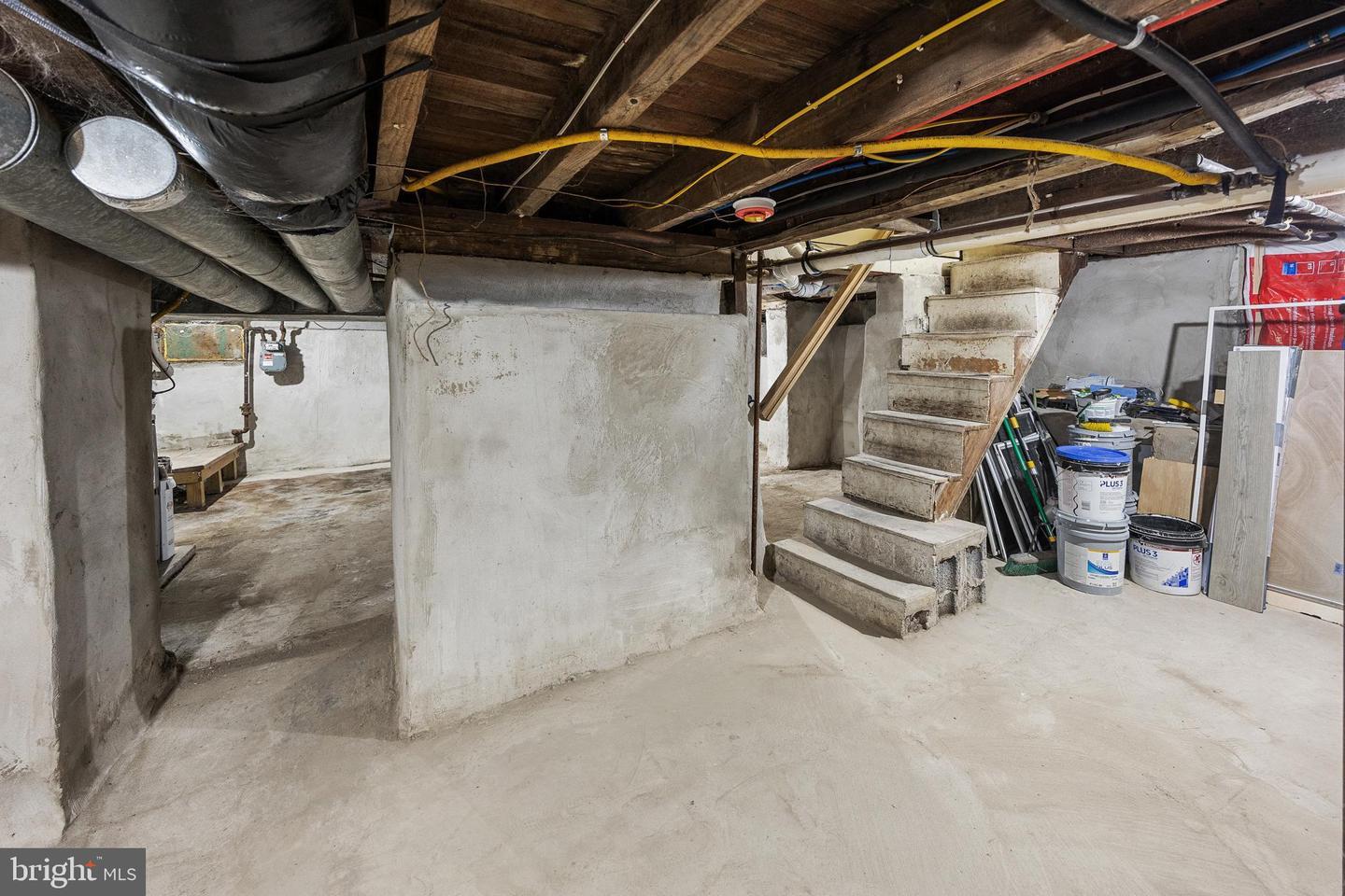26 Pine St