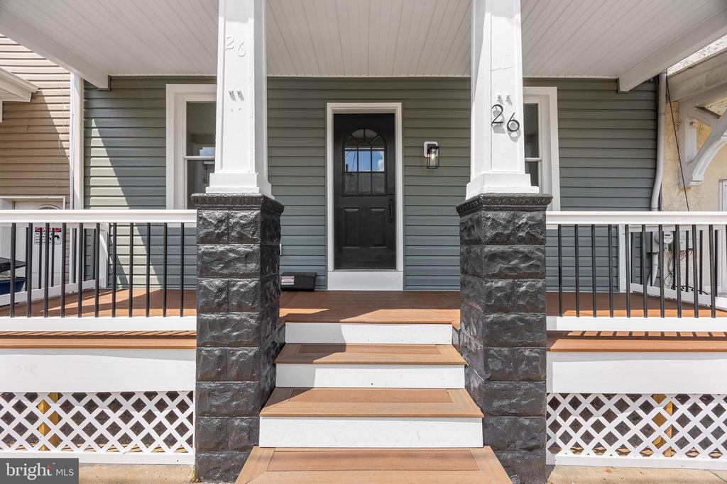 26 Pine St