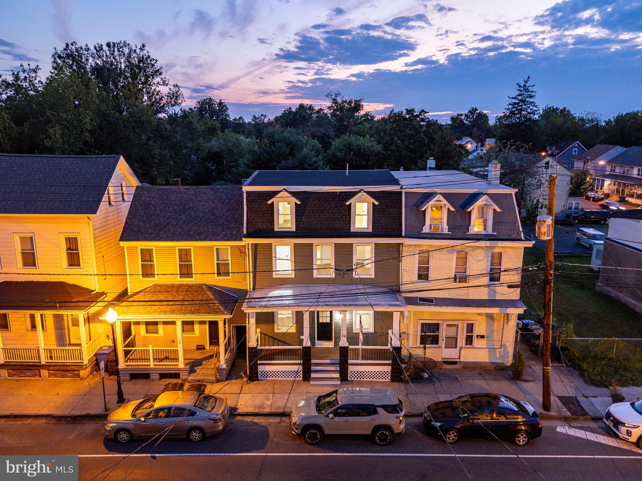 26 Pine St