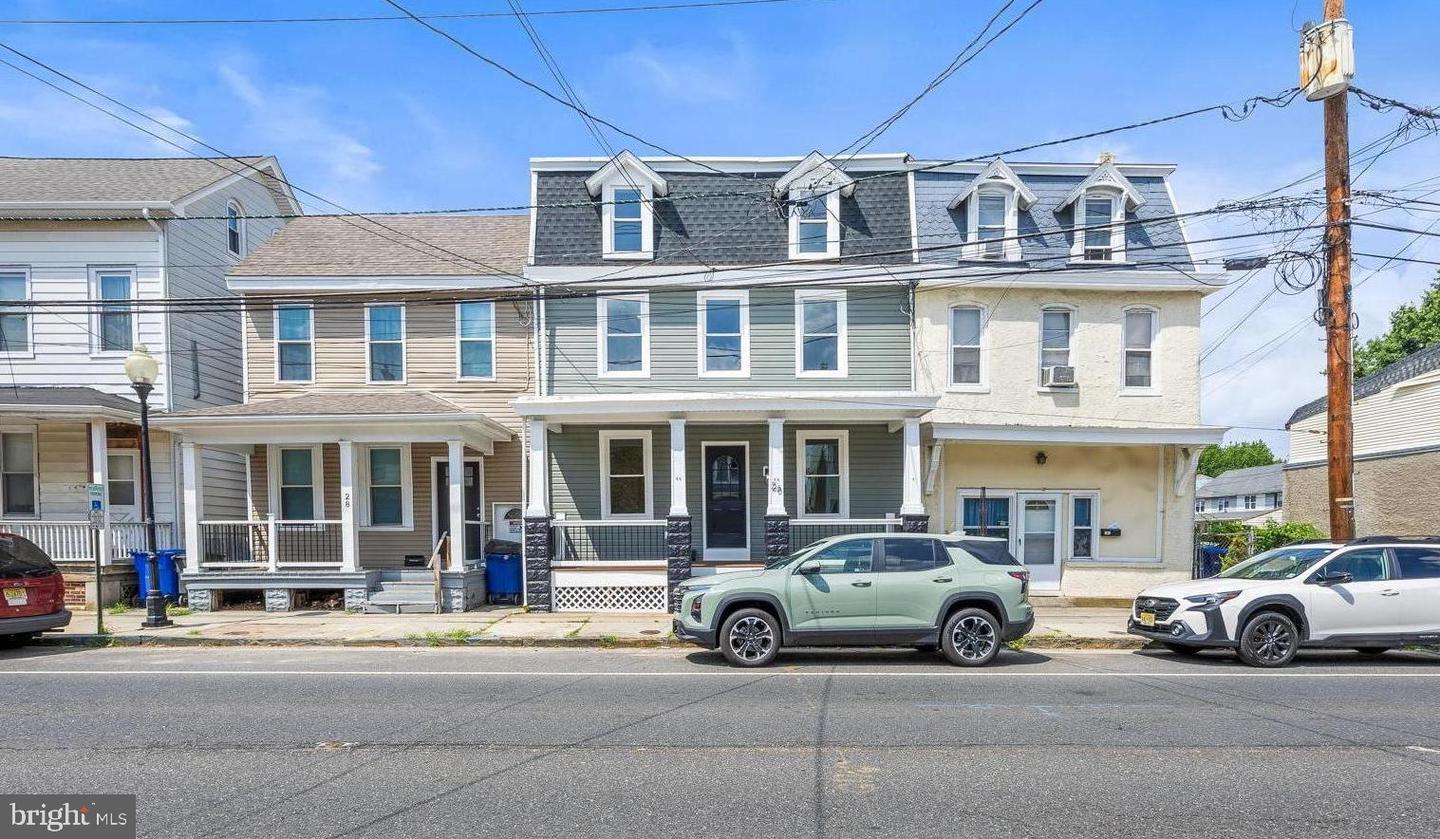 26 Pine St