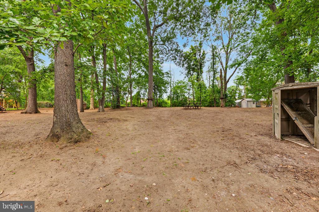 2709 CREEK ROAD