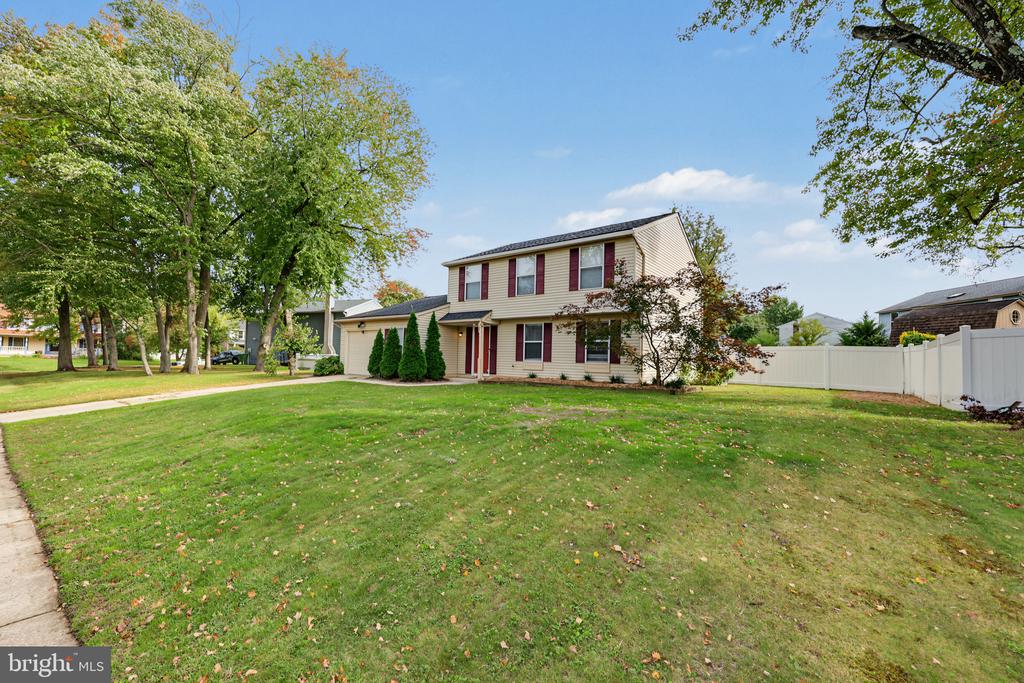 20 BRIGHTON DRIVE