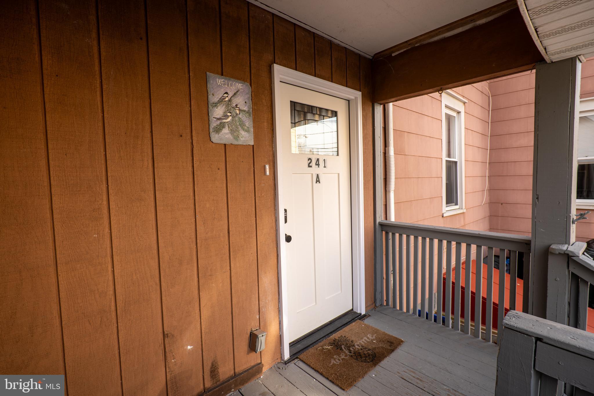 241 Victoria Ave #A