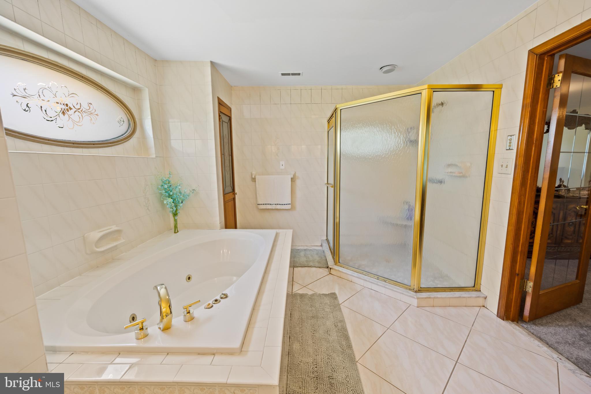 4 Kimberly Ct