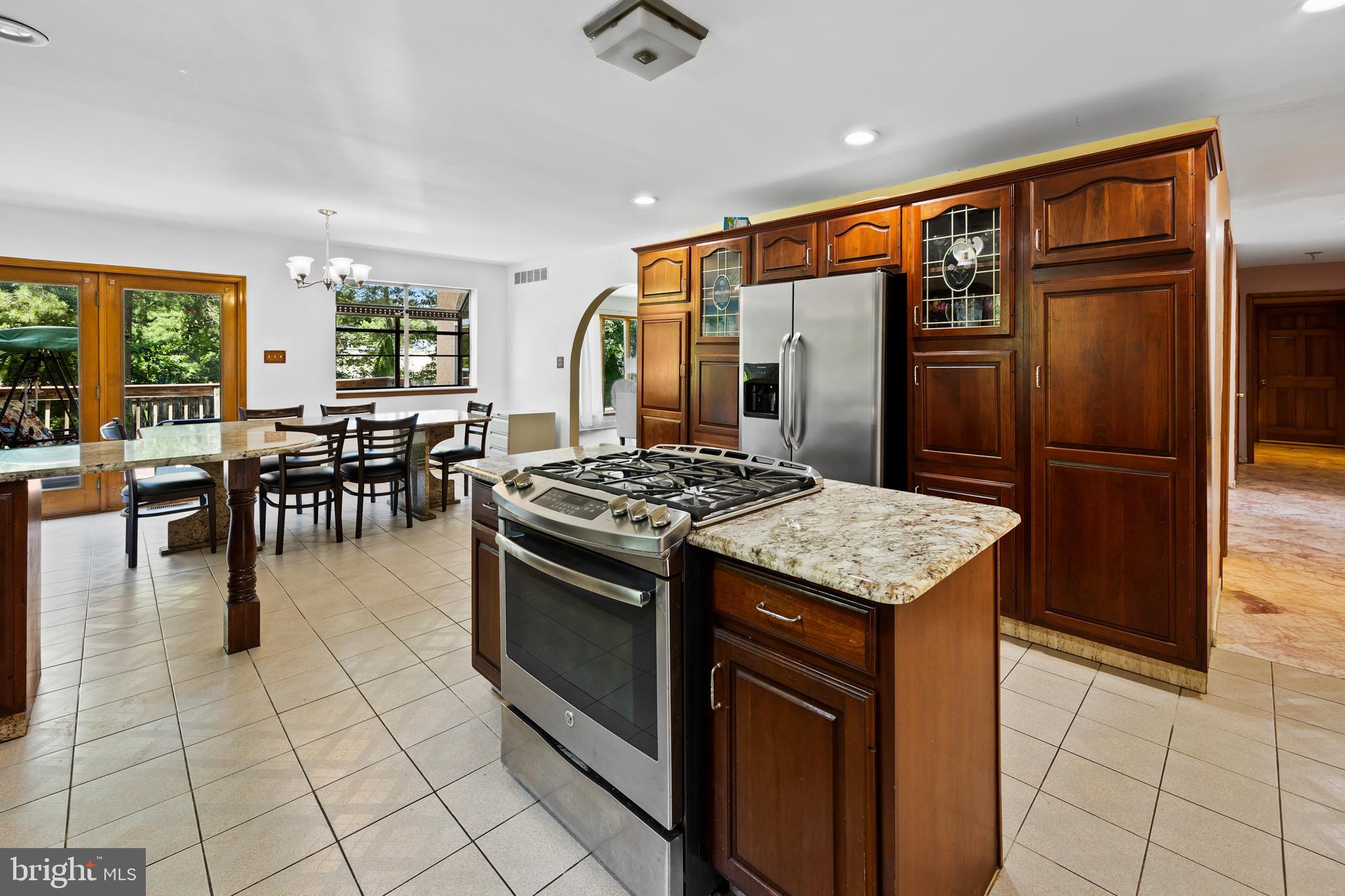 4 Kimberly Ct
