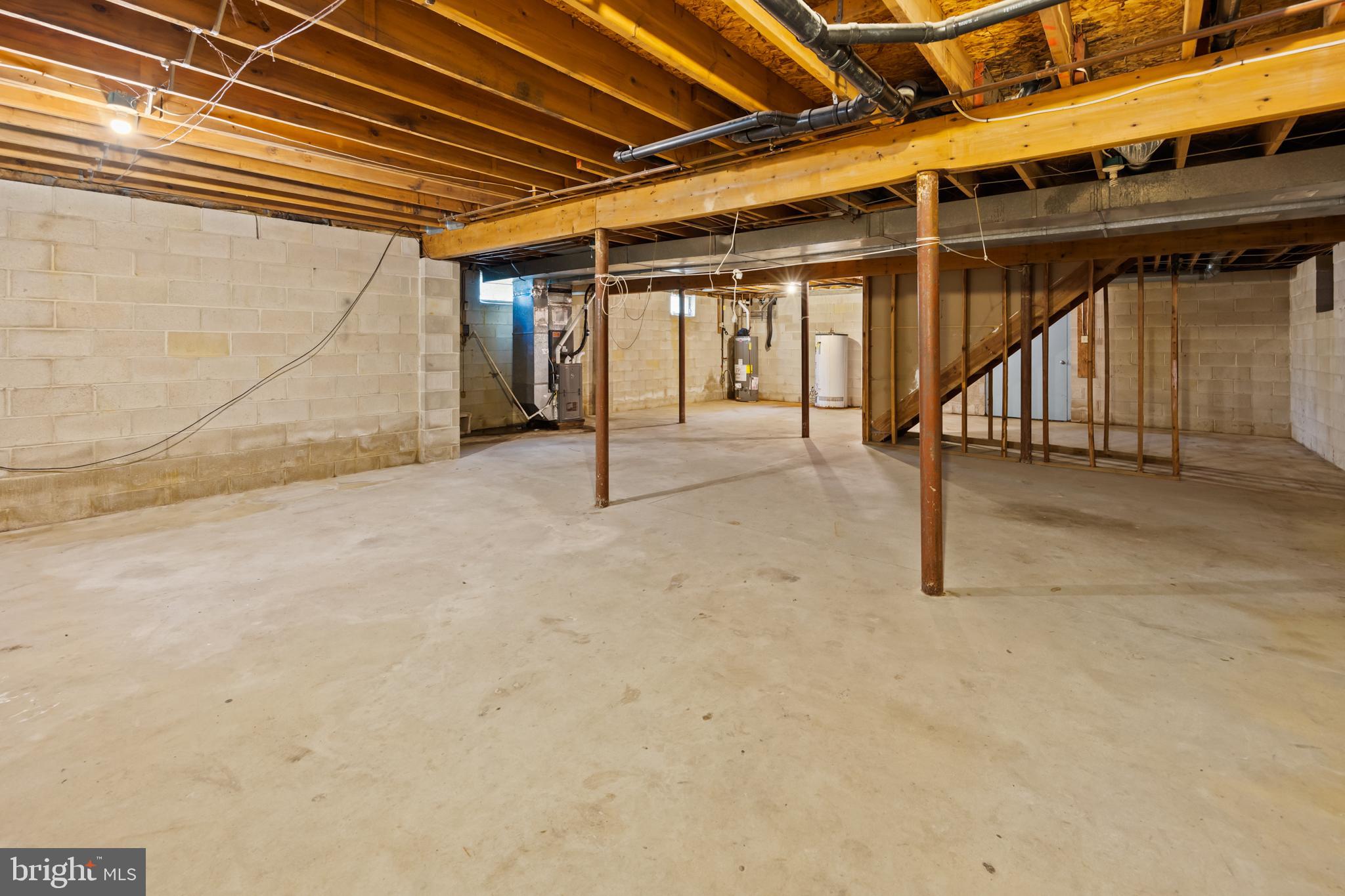 4 Kimberly Ct