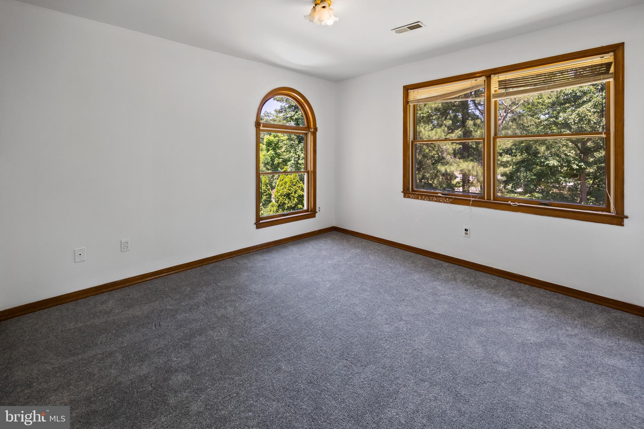 4 Kimberly Ct